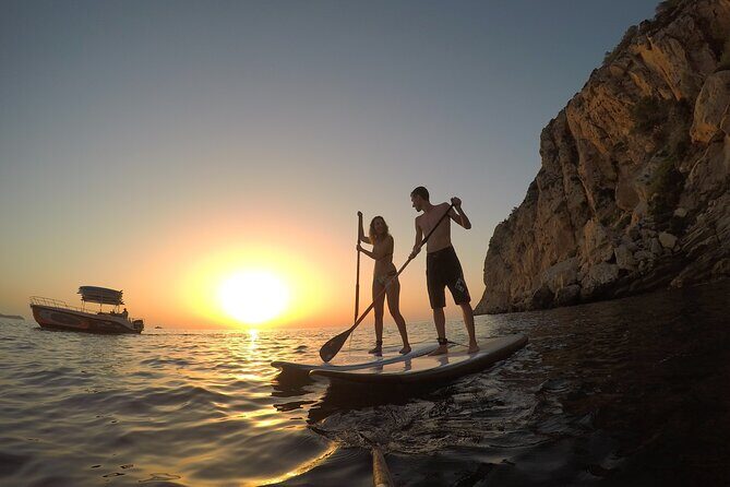 3 Hours by Boat with Paddle Surf Course, Snorkel and more - SUP course on a boat: learning basics before you wobble