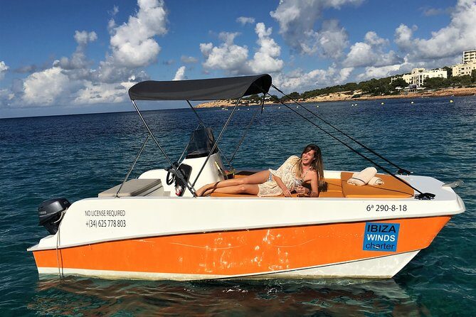 Adventurecat Half day tour - Boat Rental - No license required. - San Antonio to the sea: what license-free boating really gives you