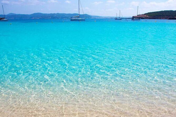 Boat Excursion in Ibiza with All Inclusive - All-inclusive food, drinks, and that easy onboard mood