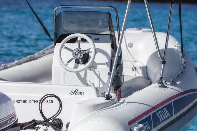 Boat rental for 6 people. No license required. - Price and logistics: how $238.28 turns into a real budget