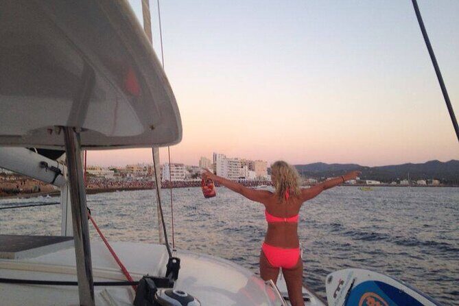 Cafe del Mar Private Boat Trip - What to bring: drinks, food, and the ID you need