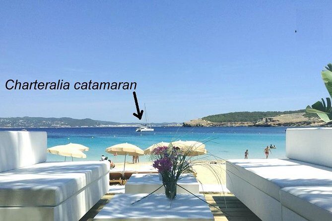 Cala Bassa Catamaran Private Excursion - Eating on shore: a break that actually tastes like Ibiza