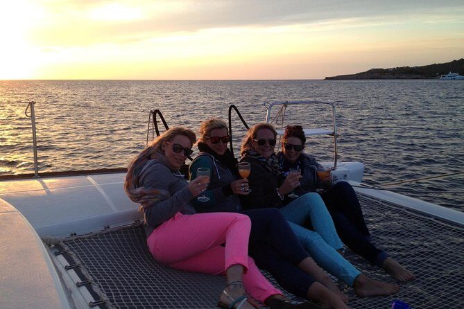 Cala d'Hort Sailing Adventure - Captains as the Real Difference: Martin, Andrés, Lucas, Gabo, Jorge, Jose