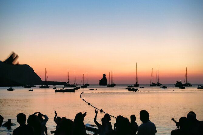 Can Marca, Las Dalias Hippie Market and Benirras Tour - What to Bring (and How to Not Feel Rushed)