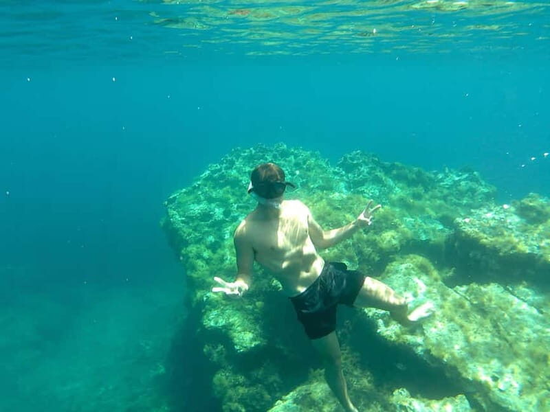 Curso de PaddleSurf, Visita Cuevas y Calas secretas, Snorkel - What’s Included (And Why It’s Better Than It Sounds)