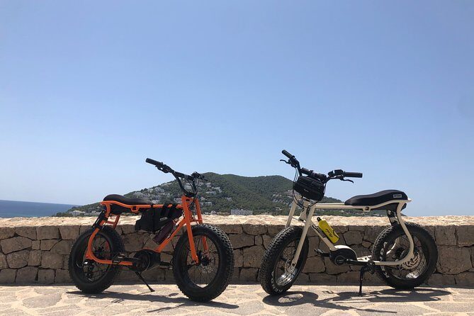 E-Bike Rental Adventure in Ibiza - Stop-and-Savor Breaks: Food, Shopping, and Easy Parking