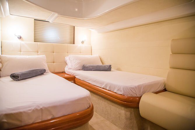 Enjoy an unforgettable experience with the Elegant CRANCHI 47 - Meeting Point and Timing: Starting at Botafoc Eivissa