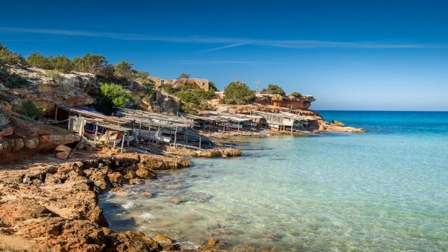 Formentera: Round-Trip Ferry Ticket from Ibiza - Ferry Facts: 30 Minutes, Seasonal Timetables, and How to Choose