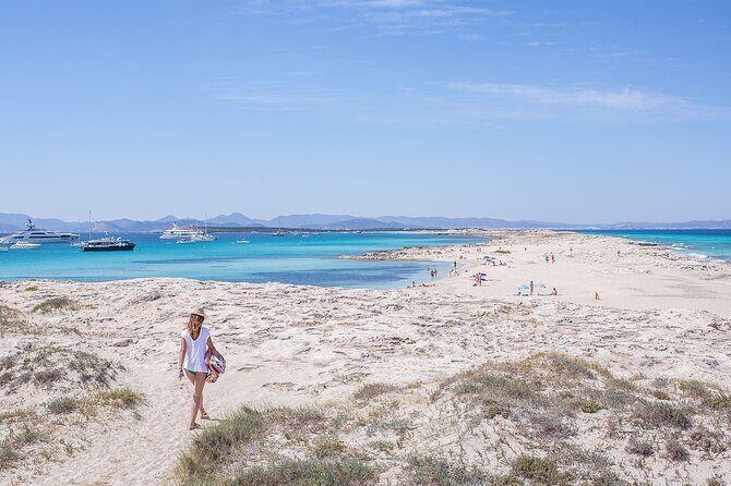 Formentera Roundtrip Ferry - Picking the right Ibiza port: Santa Eulalia vs Es Canar and more