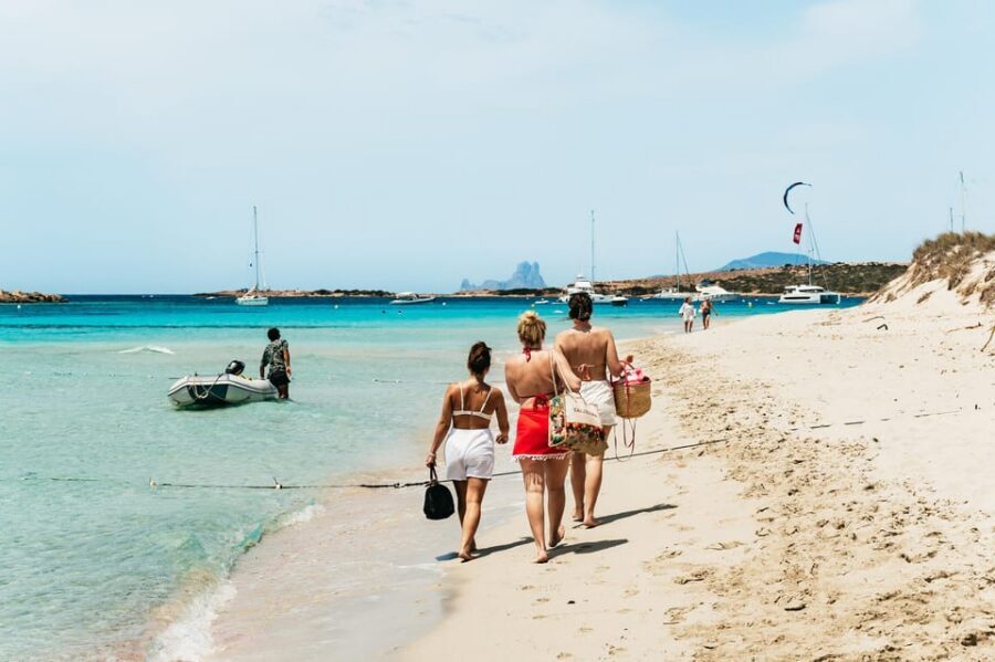 From Ibiza: Sailing Tour to Formentera with Beach Stops - Meeting at Cala Jondal: how to start the day smoothly