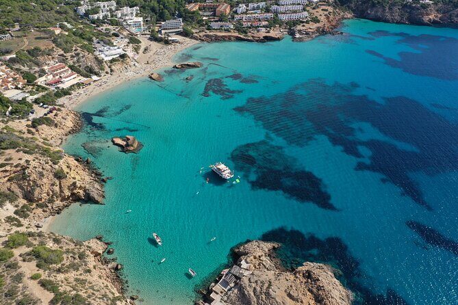 Ibiza Beach Hopping Cruise with Paddleboards, Drinks and Food 6h - Water gear and fun toys: snorkeling, paddleboards, slides, and floating aids