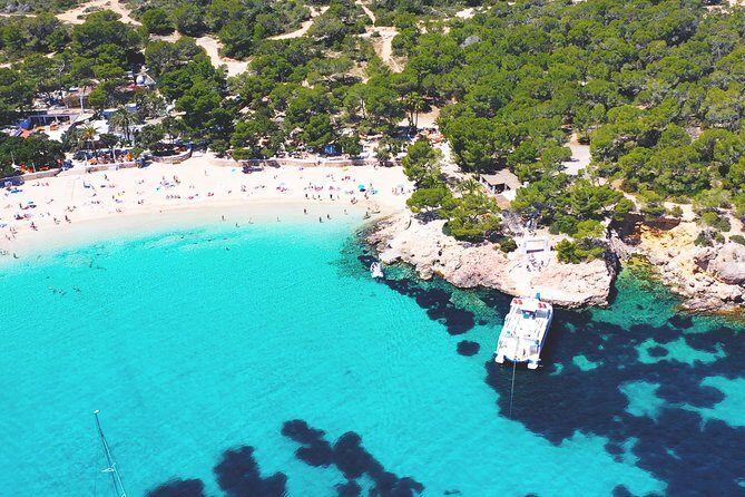 Ibiza Beach Hopping Cruise with Paddleboards, Drinks and Food 6h - Music, vibes, and who this cruise fits best