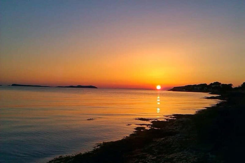 Ibiza: Beaches and Caves Instagram Boat Tour - Who This Tour Fits Best (and Who Should Skip It)