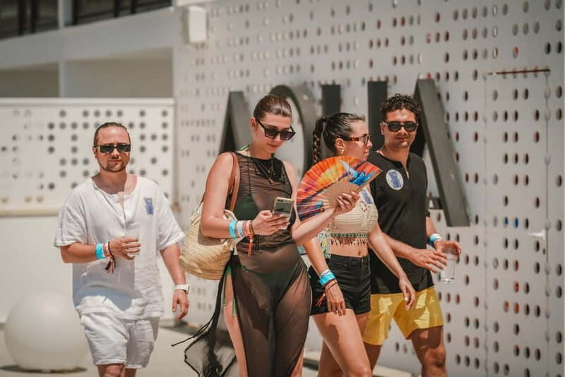 Ibiza Boat party with unlimited drinks, Brunch & pool party - Drinks, Food, and What You’ll Need to Bring