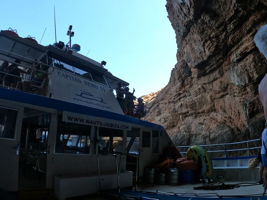 Ibiza: Boat Trip to Margaritas Islands and Aquarium Ticket - Ses Balandres and Ses Margalides Swim Stops: The Best Part for Most People