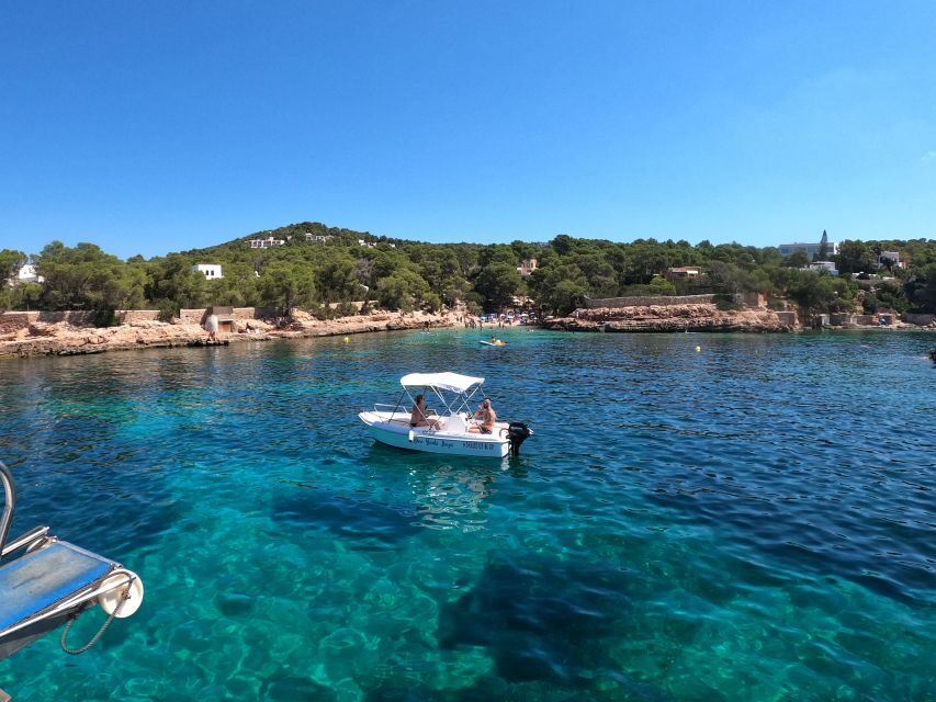 Ibiza: Boat Trip to Margaritas Islands and Aquarium Ticket - Aquarium Cap Blanc: Sea-Cave Marine Life Without the Full Museum Day