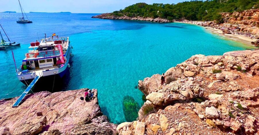 Ibiza: Cala Salada & North Cruise with Drinks & Snorkeling - Key highlights to look forward to