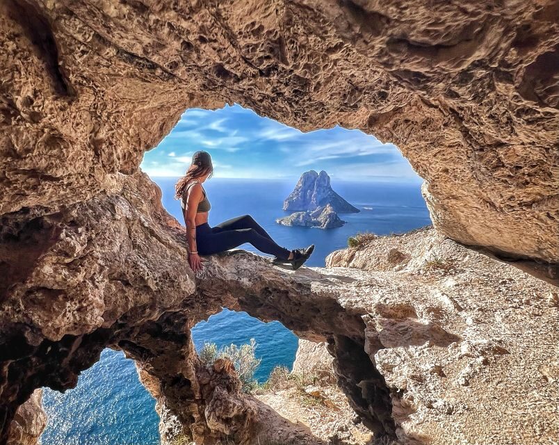 Ibiza: Combo Boat Trip, 4x4 Safari and Es Vedra Sunset Hike - The 50-minute hike: easy effort, strong payoff over Es Vedrà