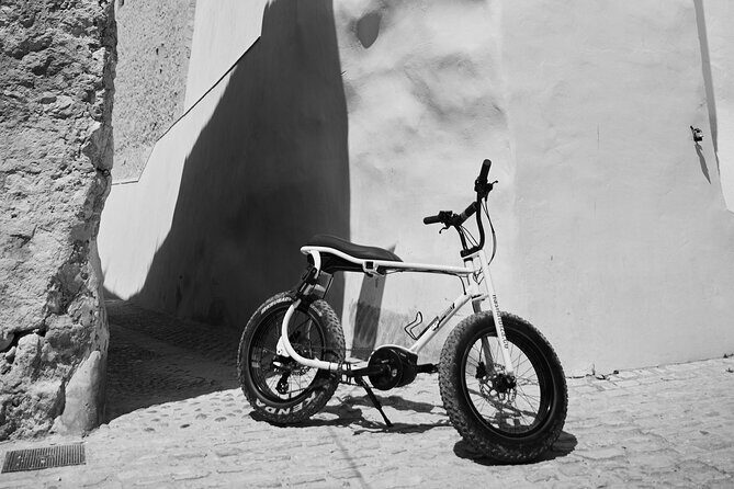 Ibiza cruise terminal E-bike delivery - Rental Adventure - Bike Fit Reality Check: Heights, Seats, and Comfort