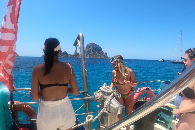 Ibiza: Es Vedrà Catamaran Cruise – Morning or Sunset - Who this tour is best for (and who should skip it)