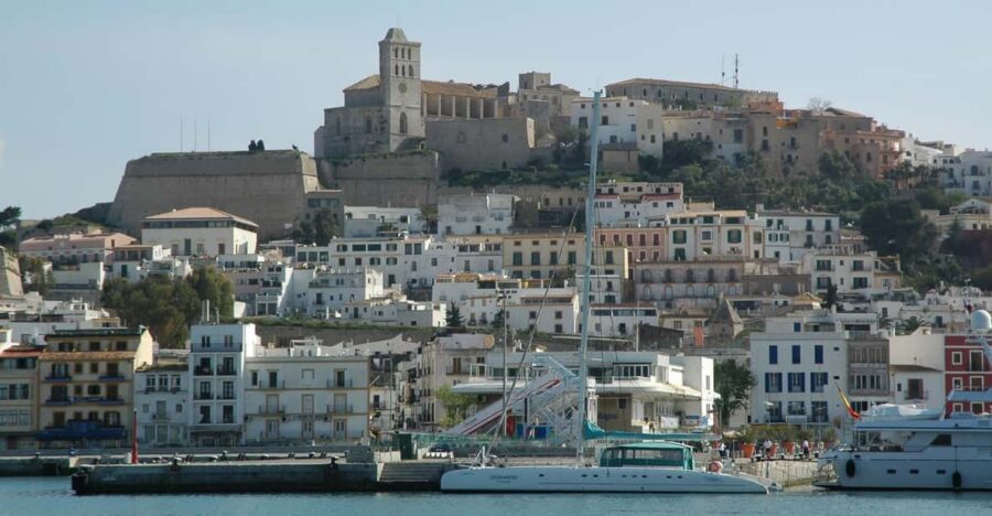 Ibiza: Full-Day Excursion and Visit to a Hippy Market - Hotel pickup and the early start: how it really works
