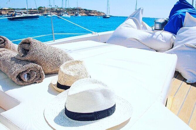 Ibiza: Private Sailboat with Tapas, Open Bar & Music - A 1930s sailboat in Ibiza: why this feels different