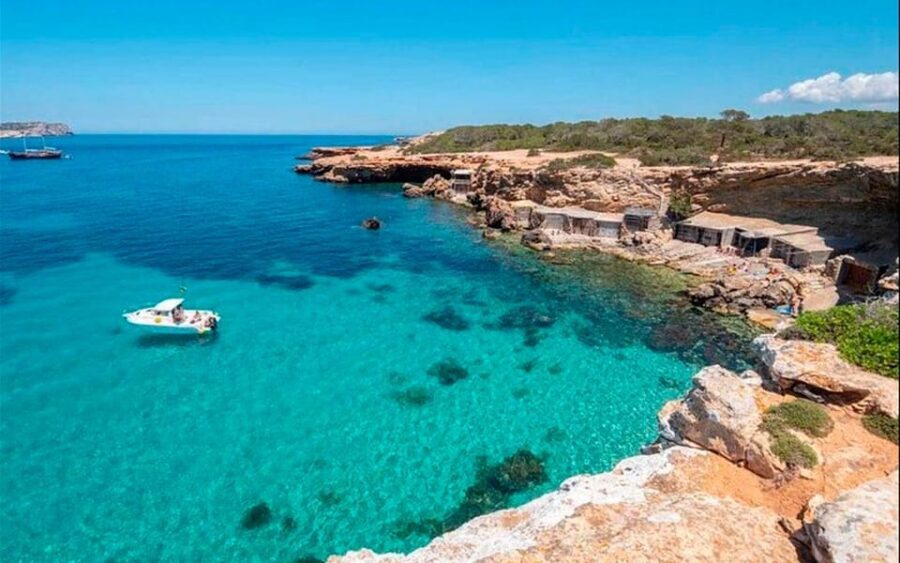 Ibiza: Sailing Day Trip, only up to 7 guests - Sailing to Sant Antoni: watching Ibiza instead of rushing it