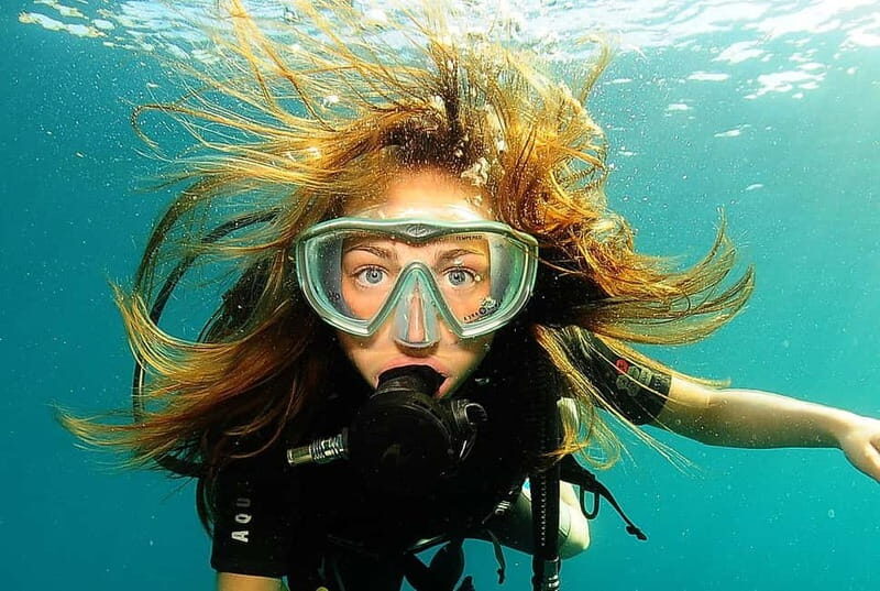 Ibiza Scuba Diving for Beginners and Snorkeling - Your First Descent: Weightlessness and Controlled Breathing