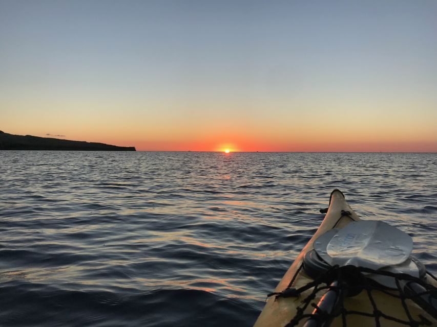 Ibiza: Sea Kayaking at Sunset and Sea Caves Tour - Picnics, Quiet Stops, and Why Breaks Matter on Water