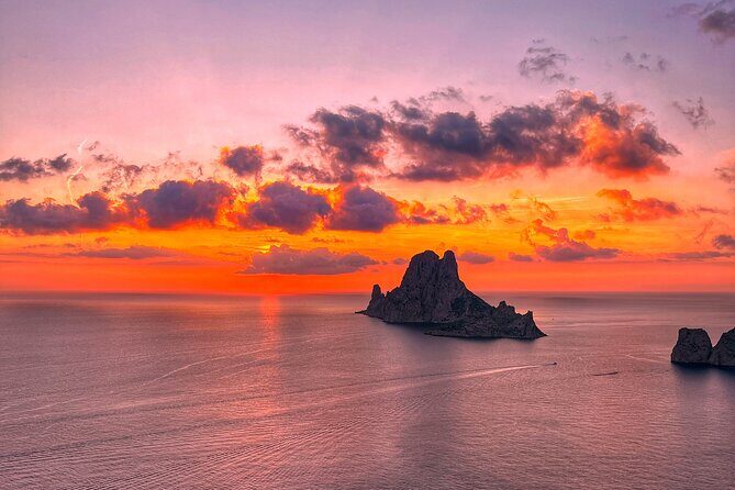 Ibiza - Secret Spots 4X4 Tour in Land Rover Defender - Who should book (and who should skip)