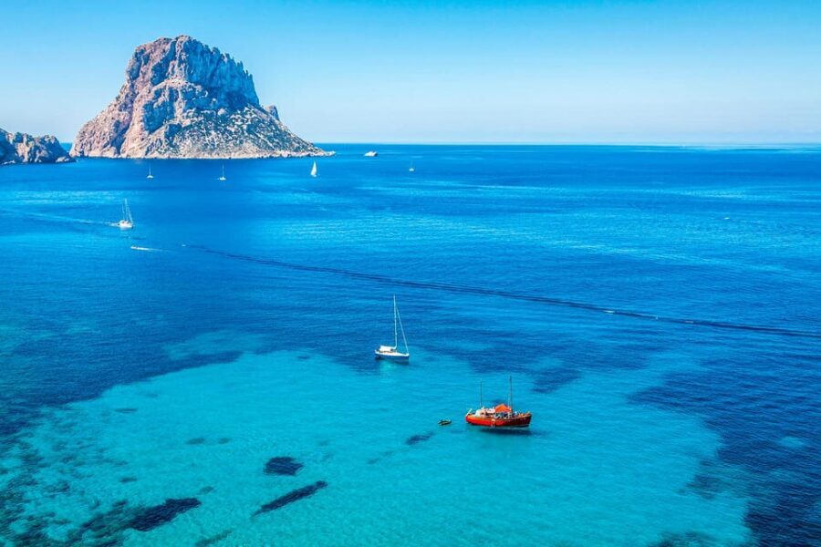 Ibiza: SpeedBoat trip to Atlantis & Es Vedra Snorkel+Paddle - What You Actually Get: Gear, Drinks, and Snacks