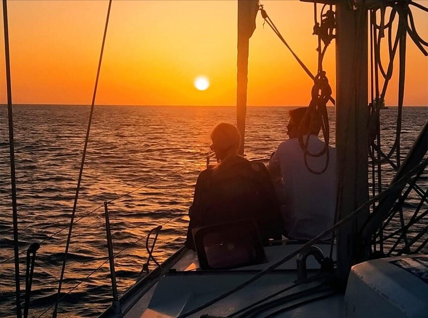 Ibiza: Sunset boat trip with appetizers, only up to 6 guests - After Sunset Sightseeing: Slow Cruising With a Soft Landing
