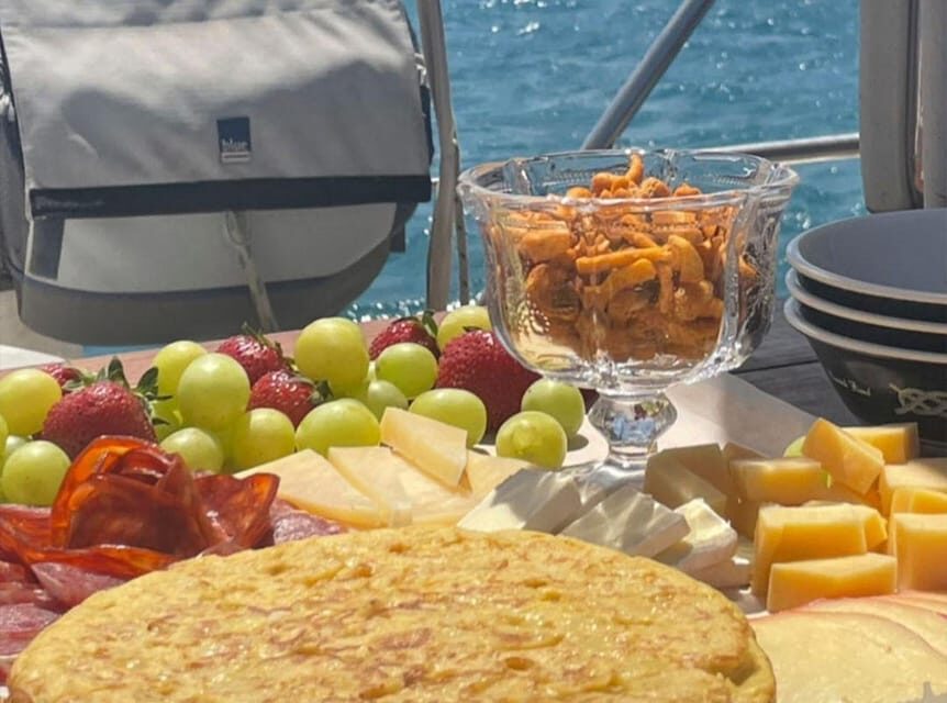 Ibiza: Sunset boat trip with appetizers, only up to 6 guests - Practical Tips for a Smoother, Better Sunset