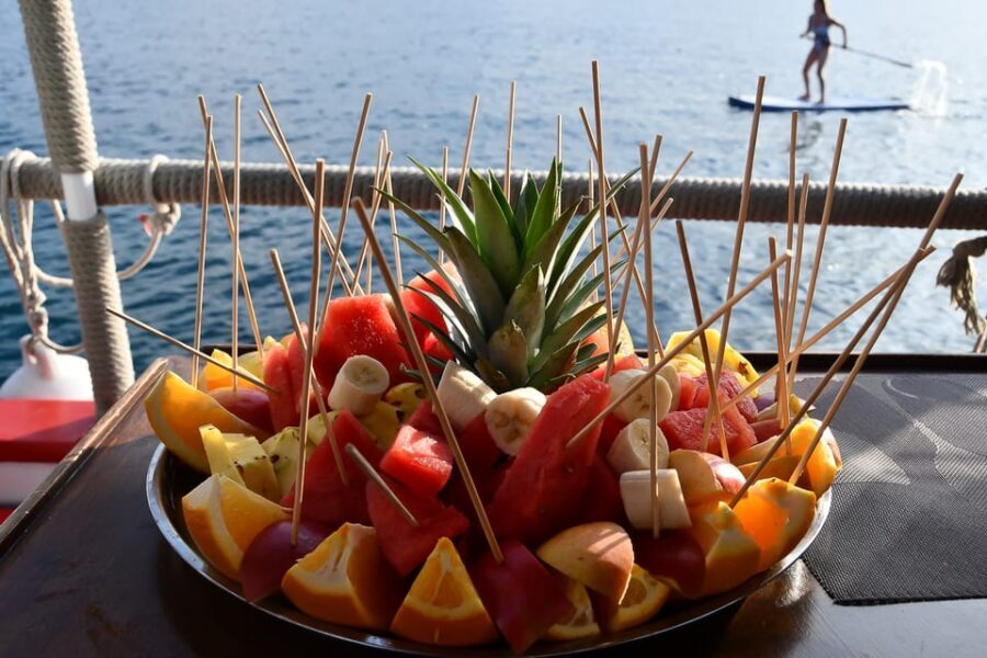 Ibiza: Sunset Boat Trip with Snorkeling, Kayaking, & Drinks - Smart Tips for a Smoother Trip