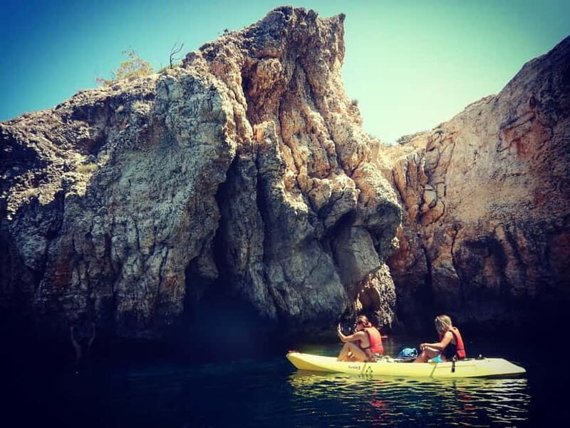 Ibiza: Xarraca Bay Guided Kayaking Tour - Learning to steer before the caves: instruction that keeps you relaxed