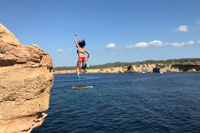 Jeep Wrangler Tour Ibiza - Cala Tarida: A Secret Beach Next to the Busier One