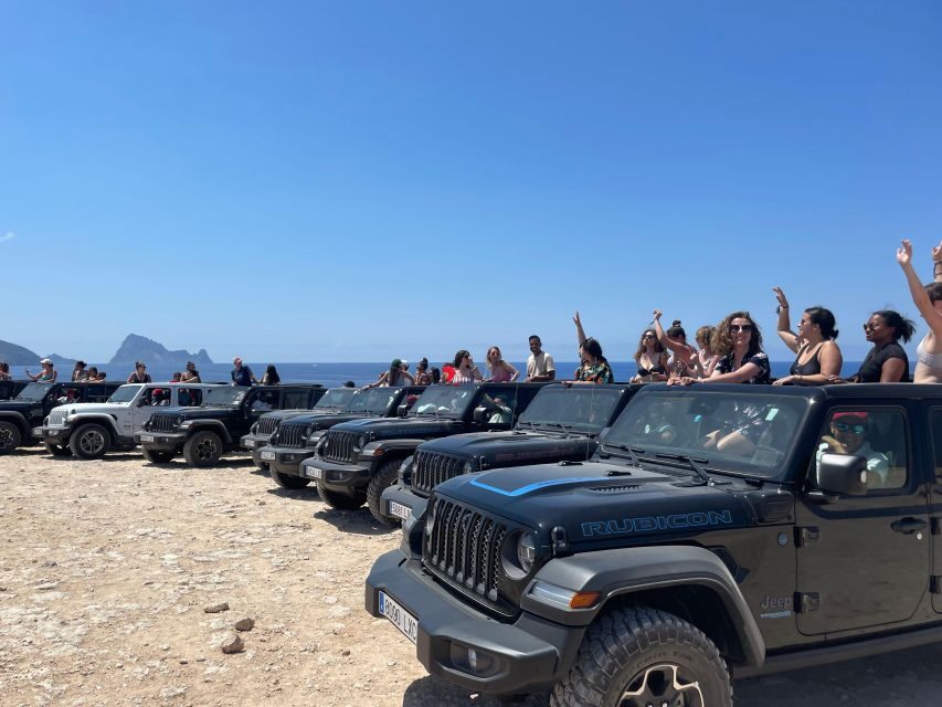 Jeep Wrangler Tour Ibiza - The sunset in a secret location: how to make the ending count