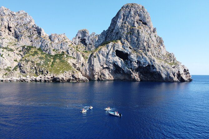 Jet ski excursion from San Antonio (Ibiza) to Es Vedrá - Price and group size: is $300.40 per group good value?