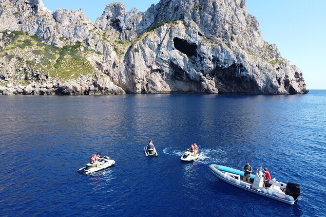 Jet ski excursion from San Antonio (Ibiza) to Es Vedrá - The 1 hour 30 crossing: what the timing really means on the water