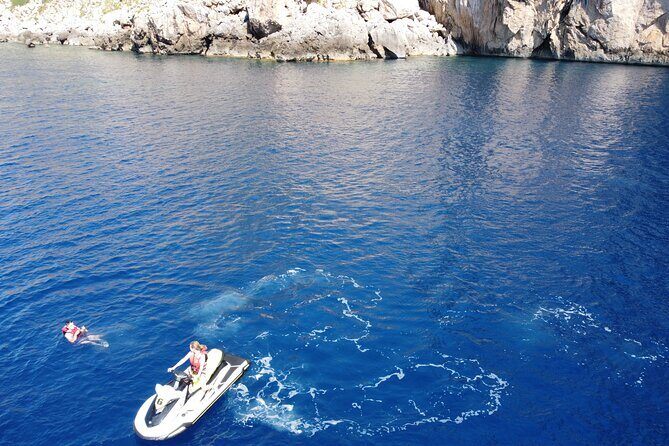 Jet ski excursion from San Antonio (Ibiza) to Es Vedrá - West Coast route stop by stop: from Cala Bassa to Platja de Cala d’Hort