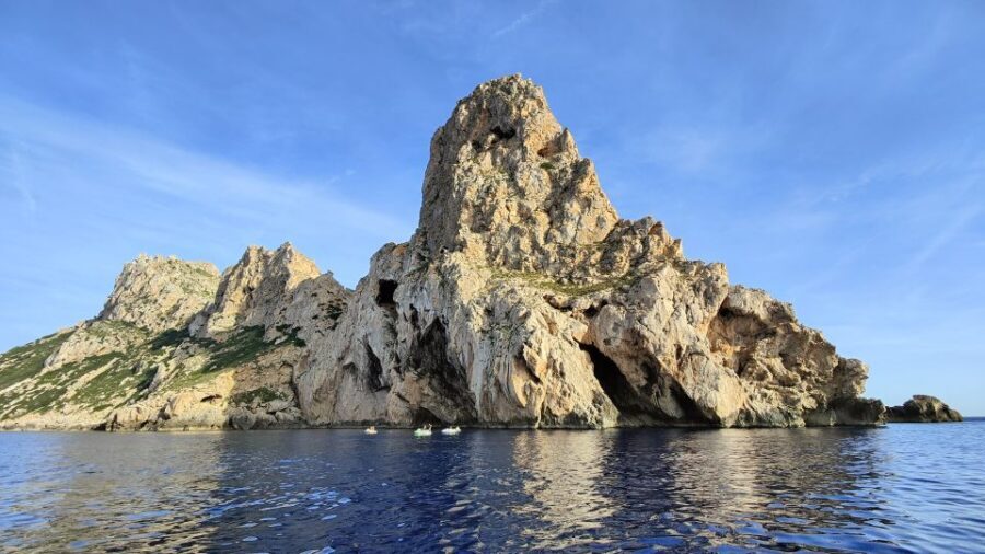 Jet Ski Tour to Es Vedra from San Antonio No license needed - Stop 2: Es Vedrà—photos, a break, and the water time you came for
