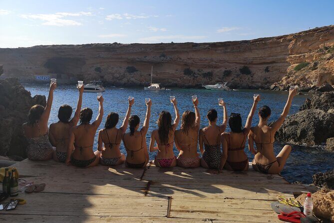 Kayak and Snorkel with Sunset in Ibiza - What to Pack and How to Prepare for a Kayak + Snorkel Evening