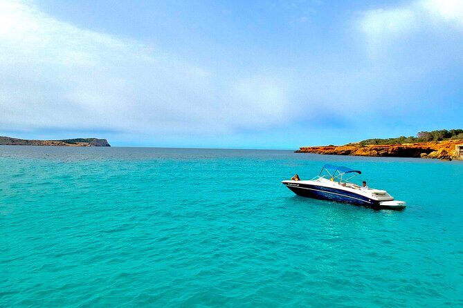 MagiCharter: Private charter motorboat sunset in Ibiza - Music on board: bring your vibe