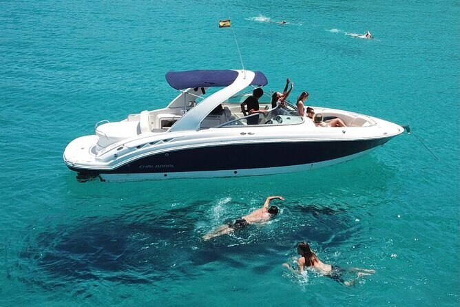 Private Charter 30ft Sports Yacht - Key Highlights You’ll Actually Feel On This Boat