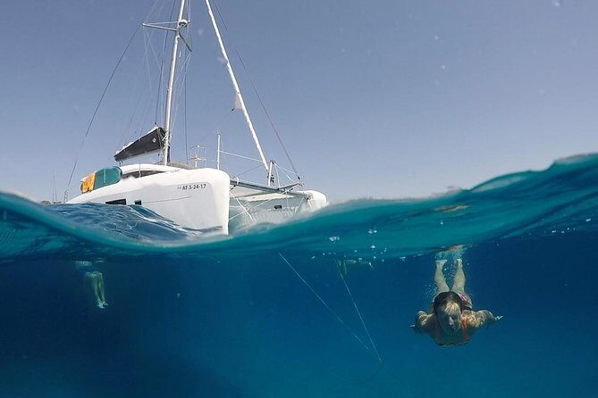 Sail & snorkel adventure Ibiza - Sailing Ibiza’s west coves from a true catamaran day