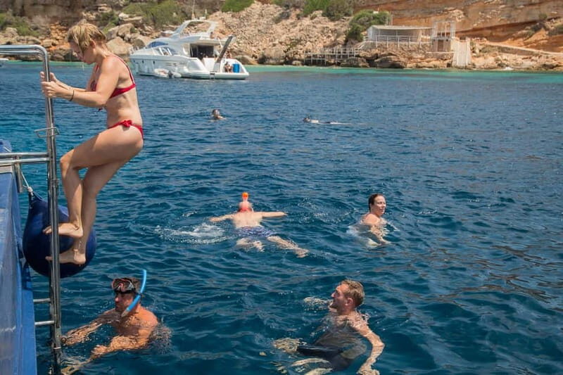 San Antonio: Es Vedrà & Formentera Boat Tour with Snorkeling - Formentera on your own: how to use the time well