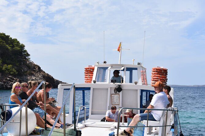 Sant Antoni-Cala Salada & Saladeta - Boat to Cala Salada: the short ride that makes Ibiza feel effortless