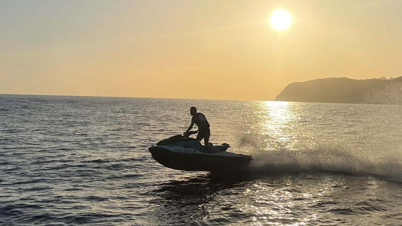Santa Eulalia: Jet Ski Tour with Optional Dolphin Searching - What the Jet Ski Center Setup Gets Right (Santa Eulalia terrace, lockers, and boarding)