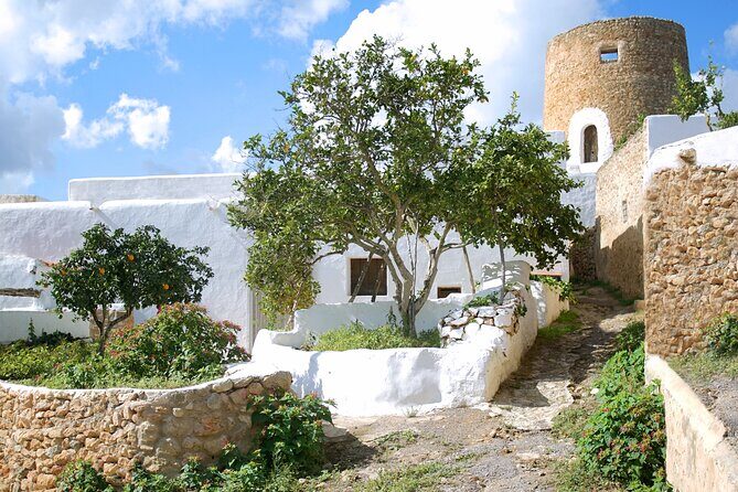 Secrets of Ibiza - Car tour in 8 hours - Getting There: Meeting Point and Pickup That Saves Your Time