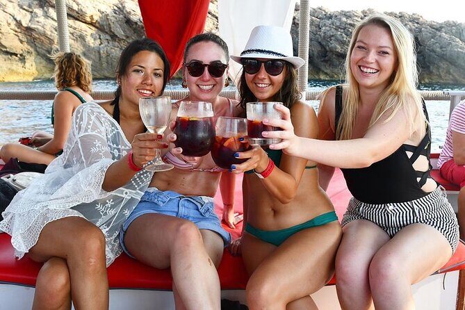 Sunset Beach Tour 3 HS all Inclusive ( Paddle boards , Kayaks & Snorkeling) - Sunset Beach Tour in Ibiza: A floating bar with real swim time